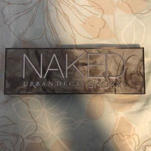 Urban Decay Naked Smokey Eyeshadow Palette